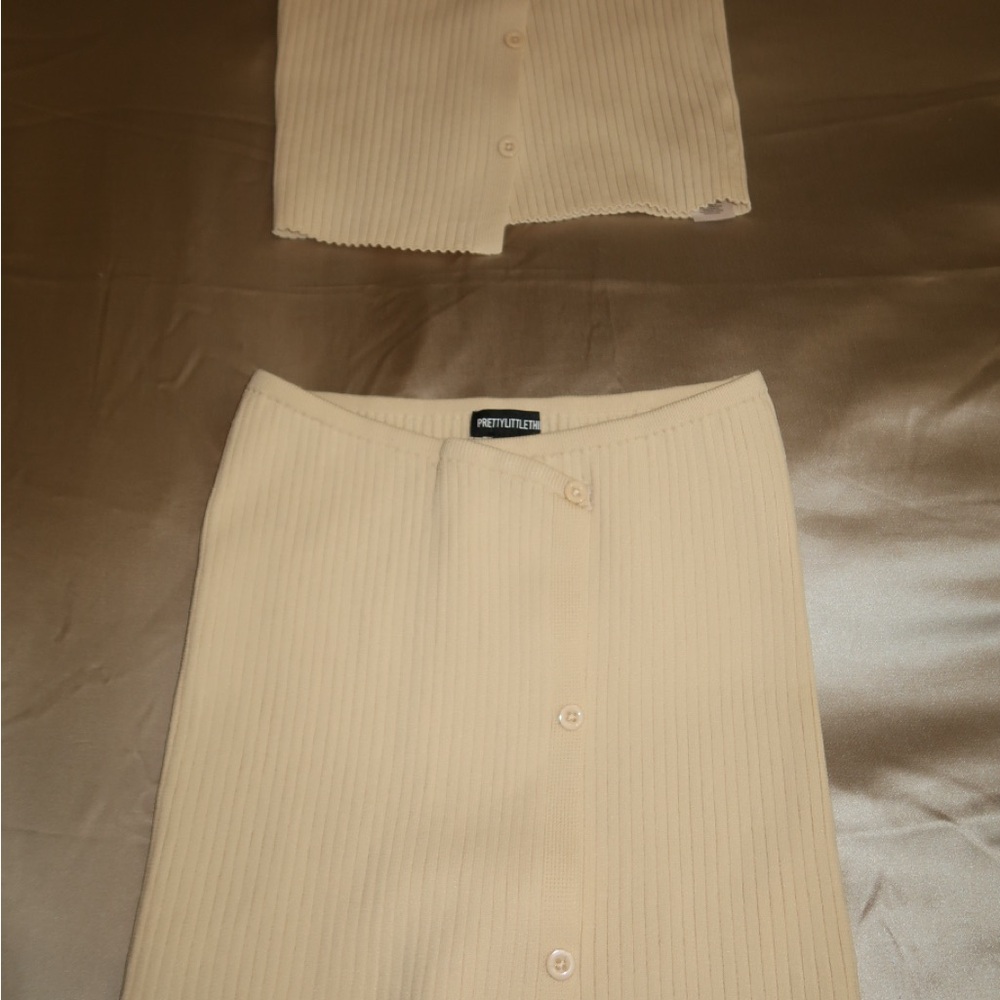 PrettyLittleThing Assymetrical Ribbed Skirt Set